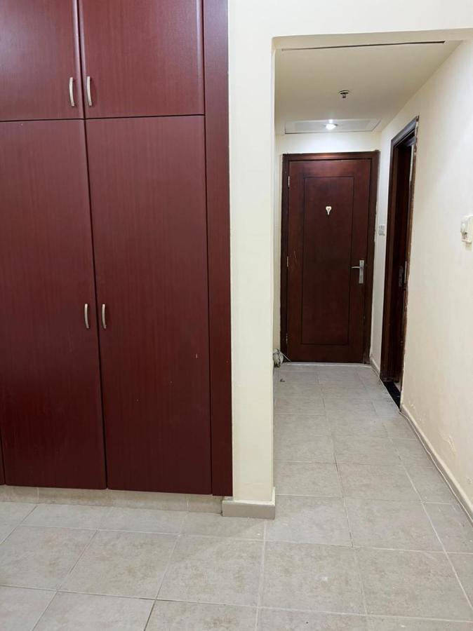 Master Room Attached Bathroom Dubái Exterior foto