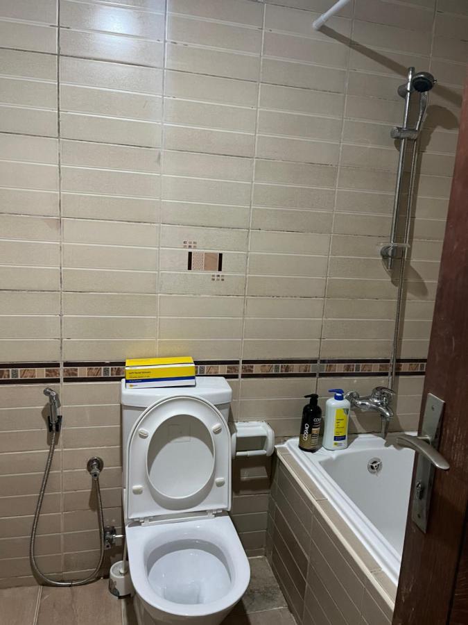 Master Room Attached Bathroom Dubái Exterior foto
